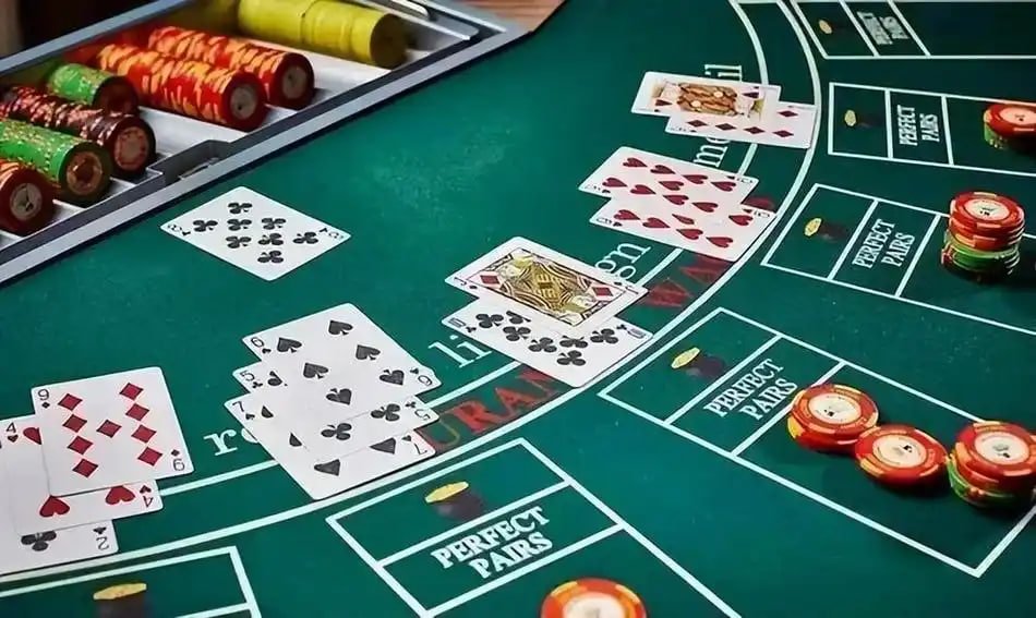 Philippines player navigating the Super Casino bet section on a mobile browser
